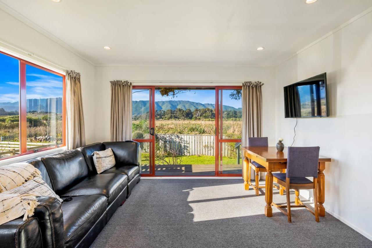 Cottage On Rutherford - Waikanae Holiday Home Buitenkant foto